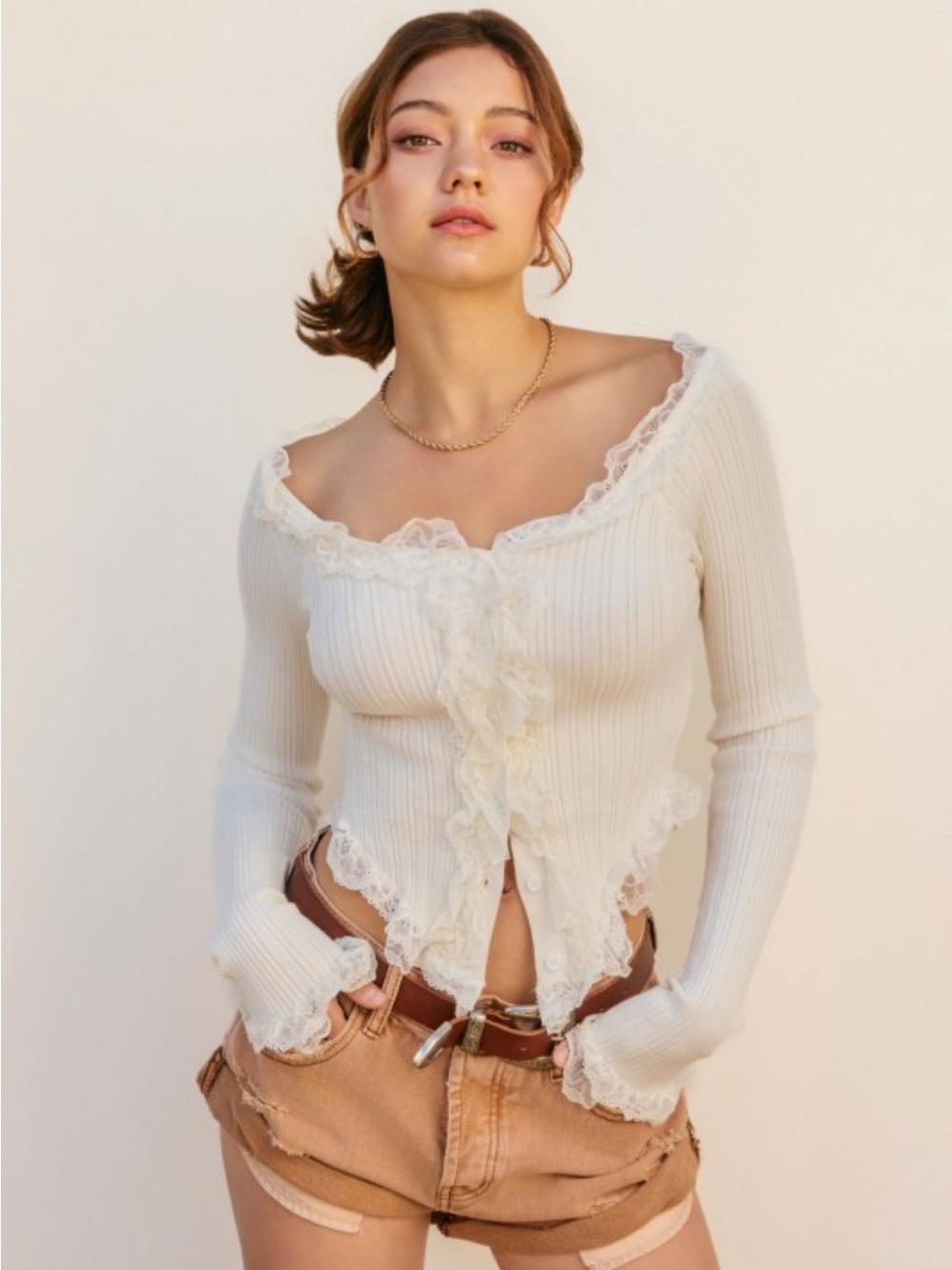 🆕🤍DANA LACE TRIM SWEATER
